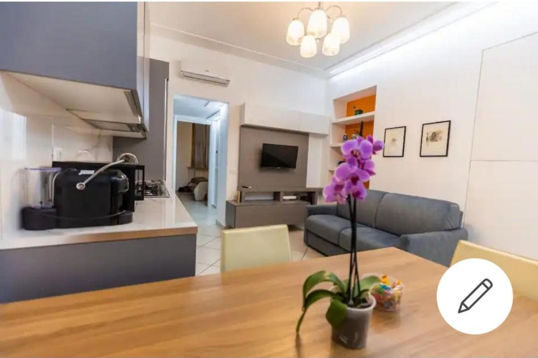 Apartment Atene Bilocale In Affitto Breve *
