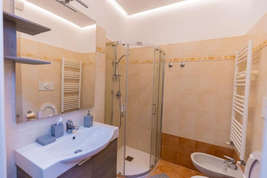 Atene Bilocale In Affitto Breve Apartment *